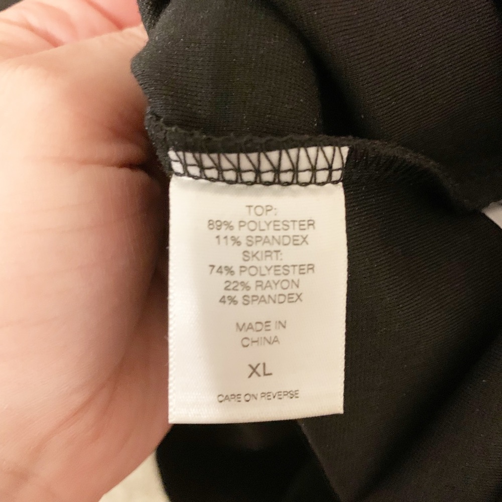 New York and Company (size XL) Sleeveless, Pleated, Ruffled Collar, Pencil Dress - Picture 11 of 13